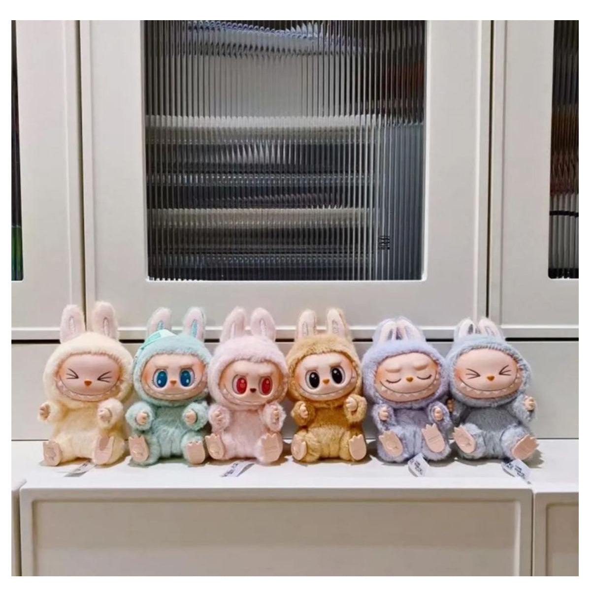 Labubu Monsters Sorpresa Muñeco Llavero